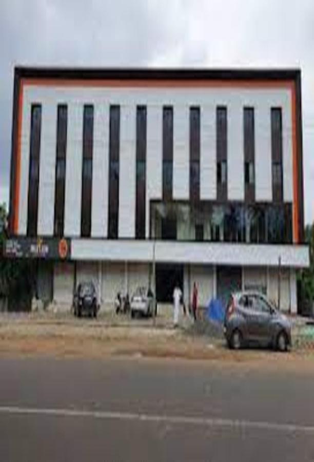 Redbell Suites Malapuram Malappuram Exterior photo